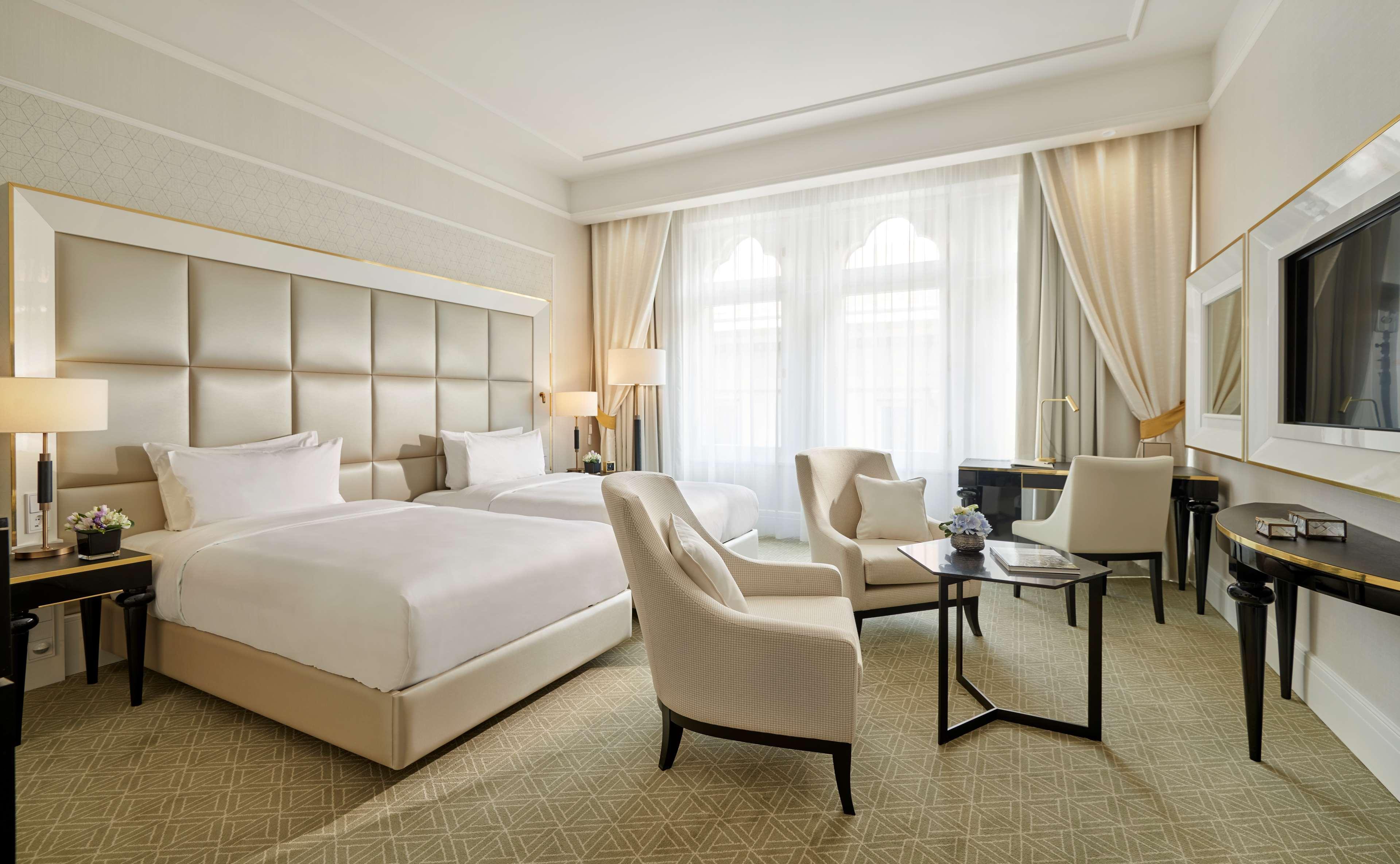Parisi Udvar Hotel Budapest, Part Of Hyatt Екстериор снимка