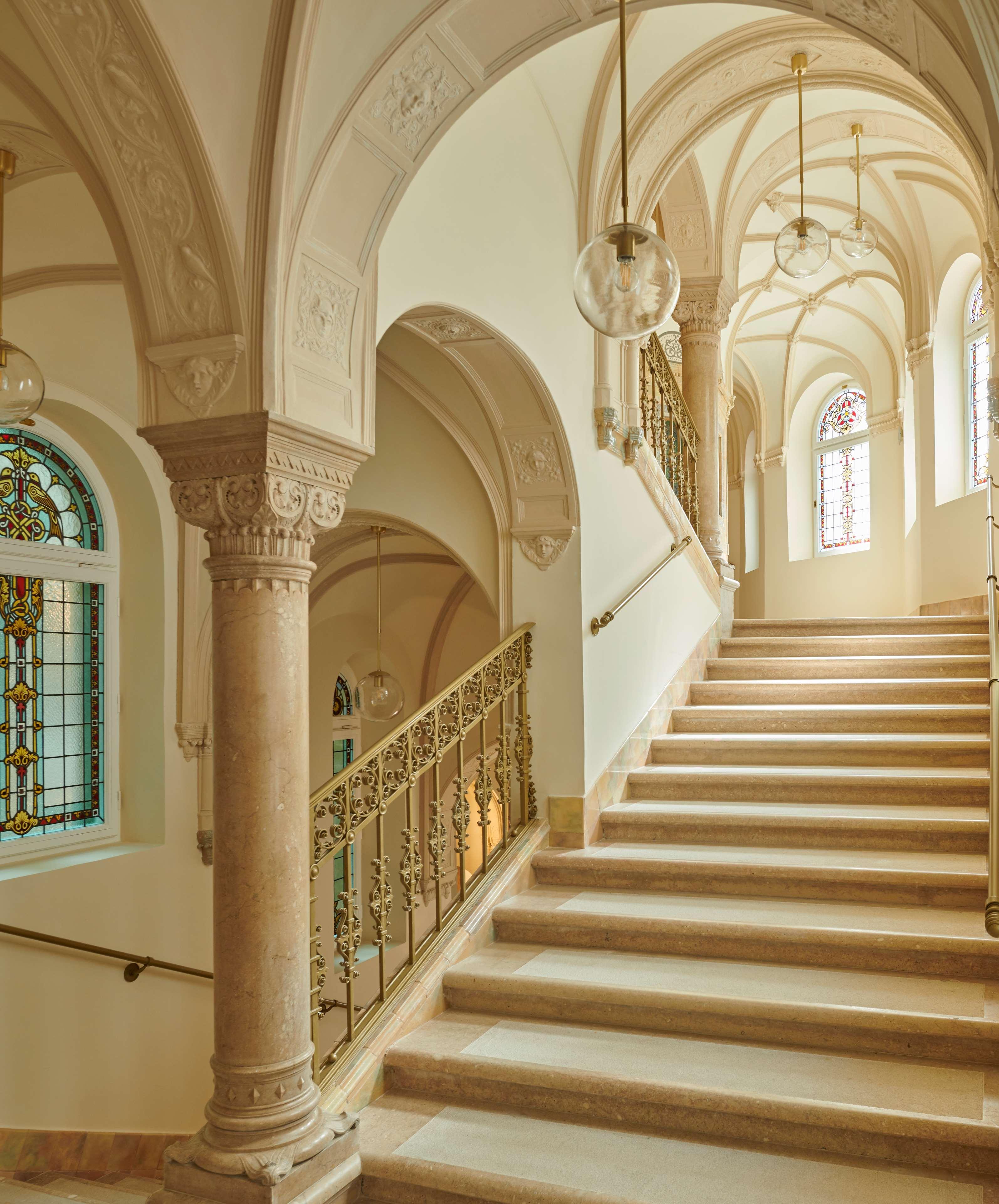 Parisi Udvar Hotel Budapest, Part Of Hyatt Екстериор снимка