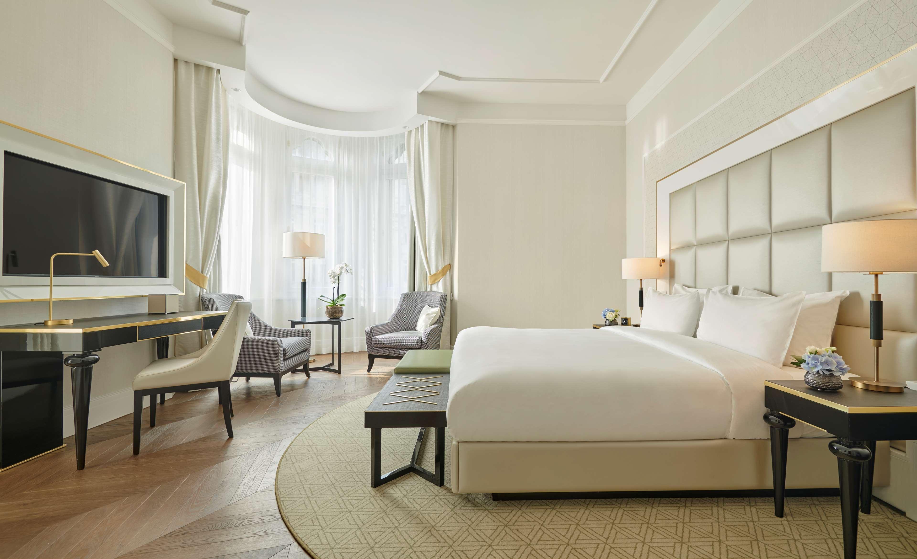 Parisi Udvar Hotel Budapest, Part Of Hyatt Екстериор снимка