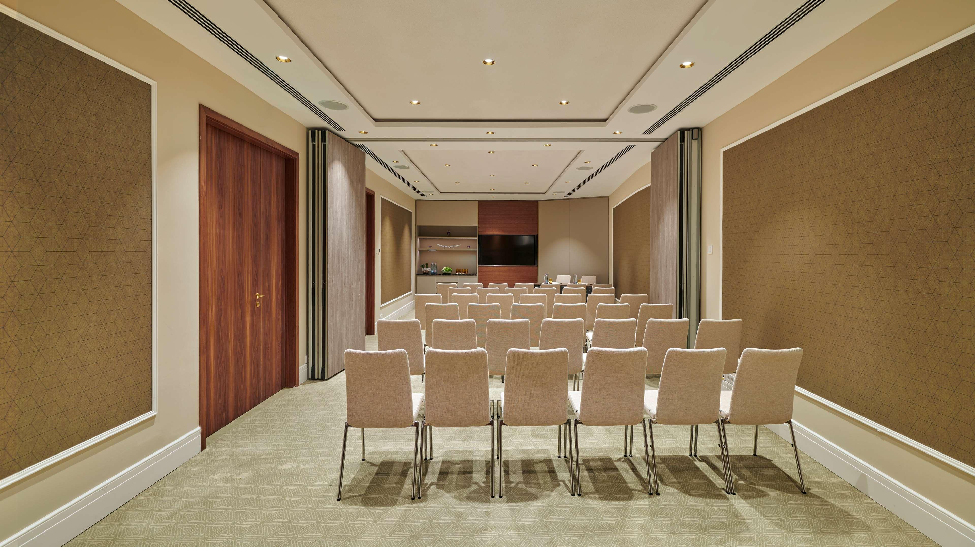 Parisi Udvar Hotel Budapest, Part Of Hyatt Екстериор снимка