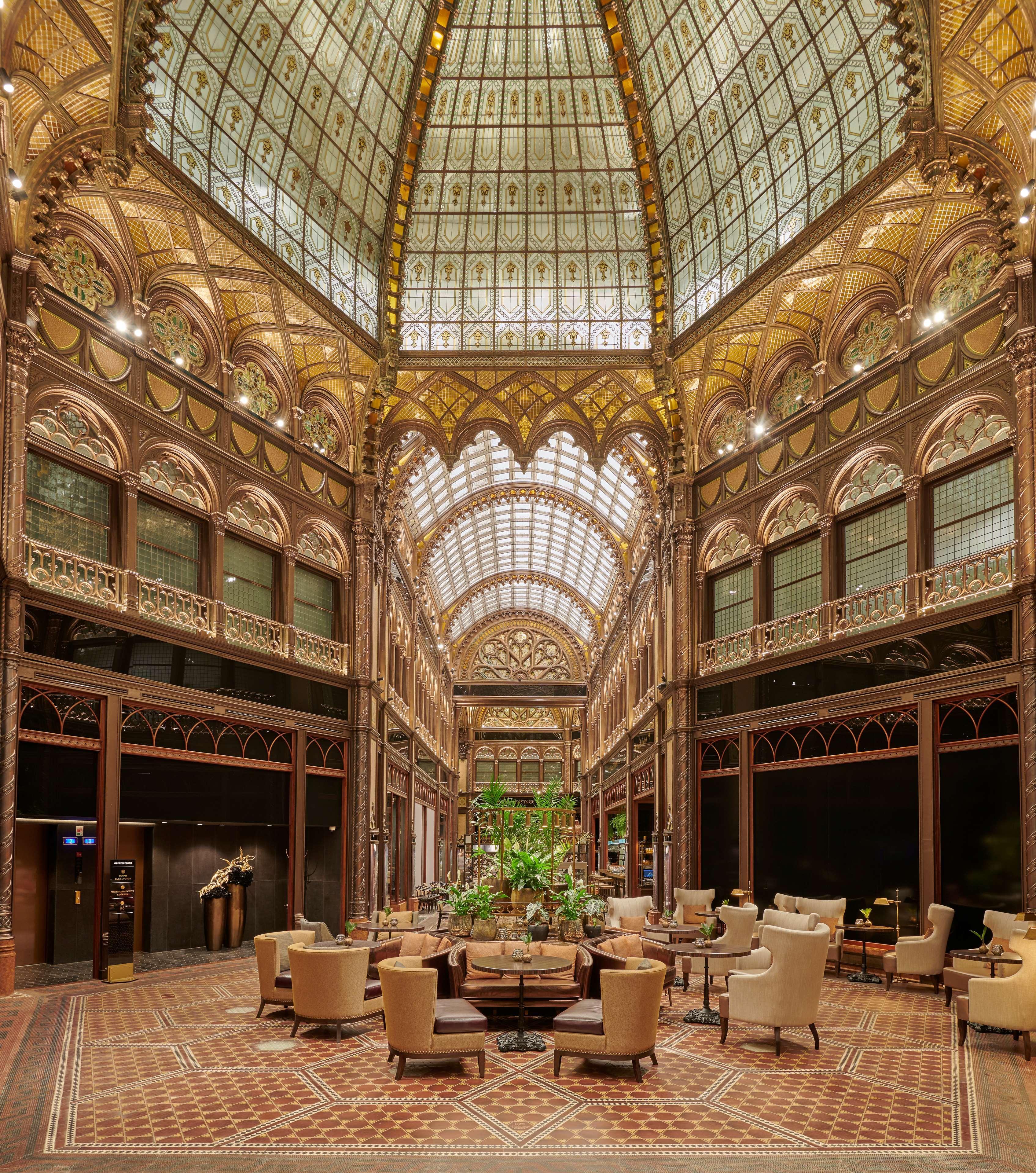Parisi Udvar Hotel Budapest, Part Of Hyatt Екстериор снимка