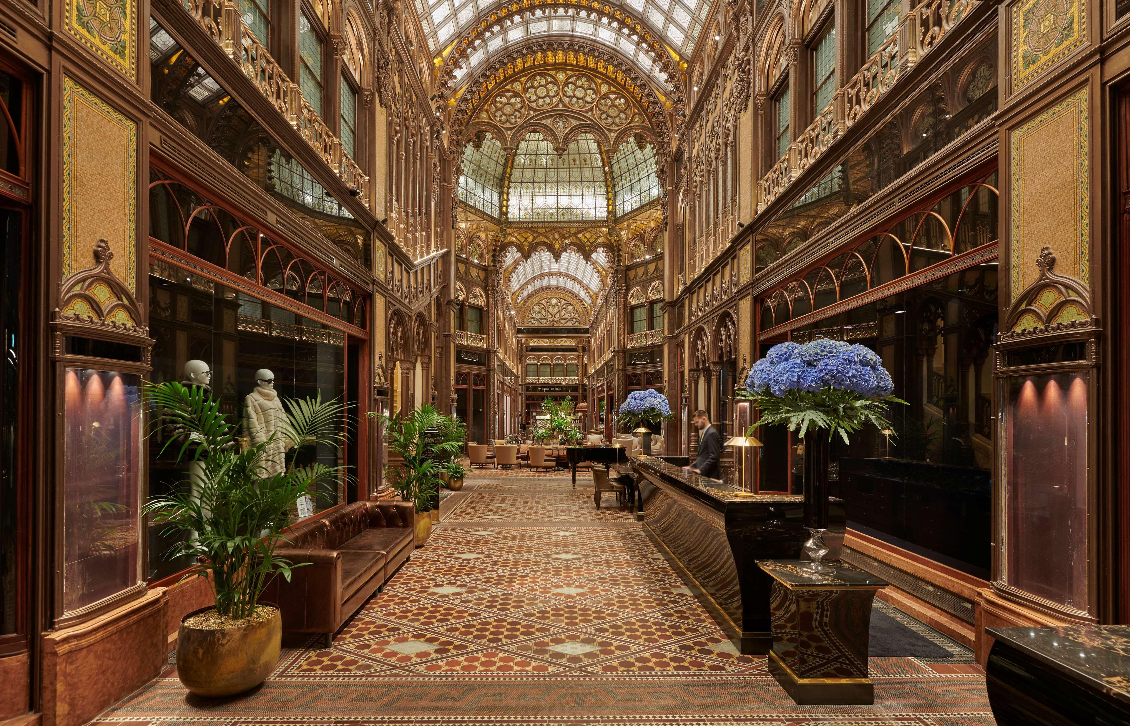 Parisi Udvar Hotel Budapest, Part Of Hyatt Екстериор снимка
