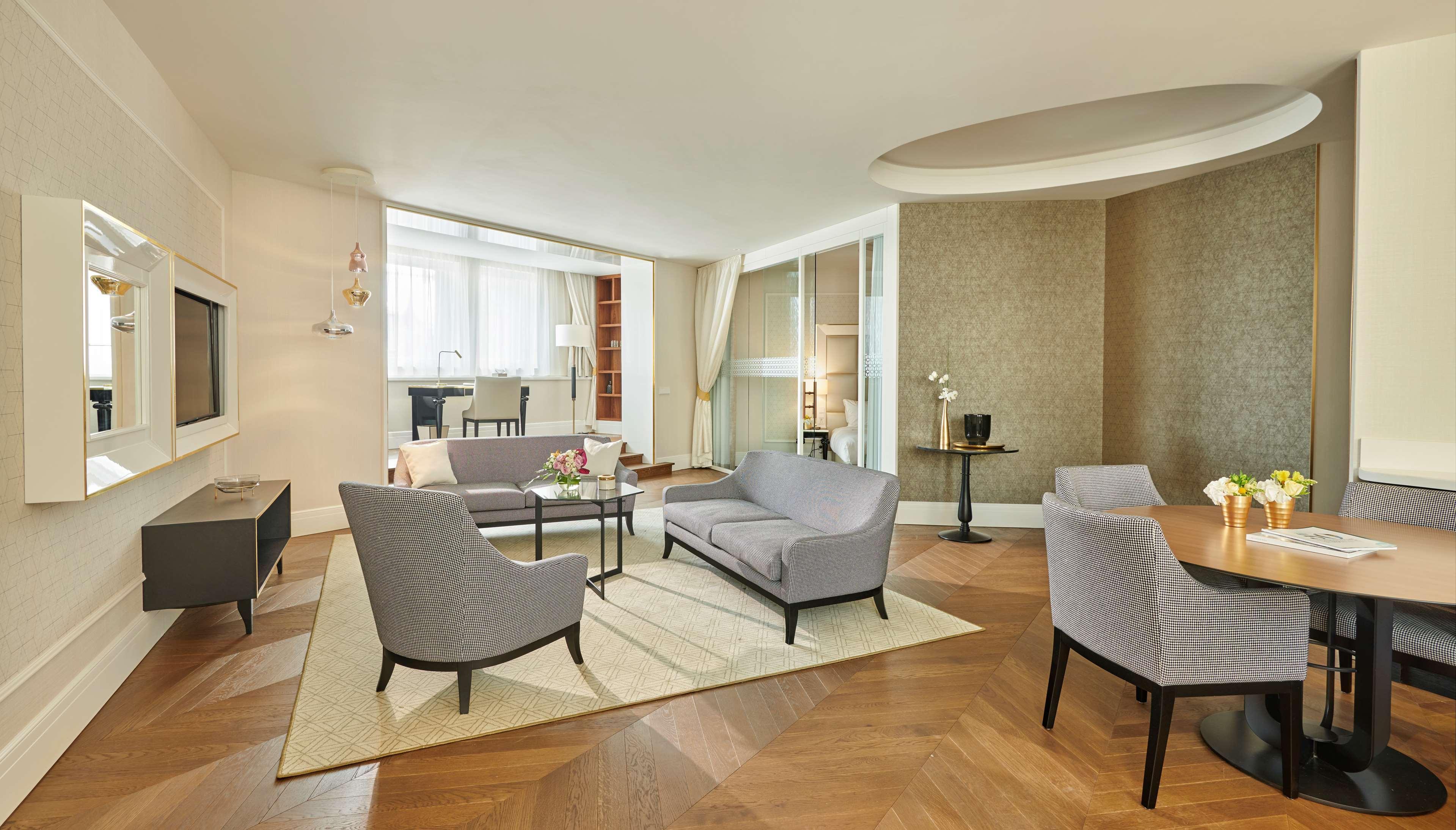 Parisi Udvar Hotel Budapest, Part Of Hyatt Екстериор снимка