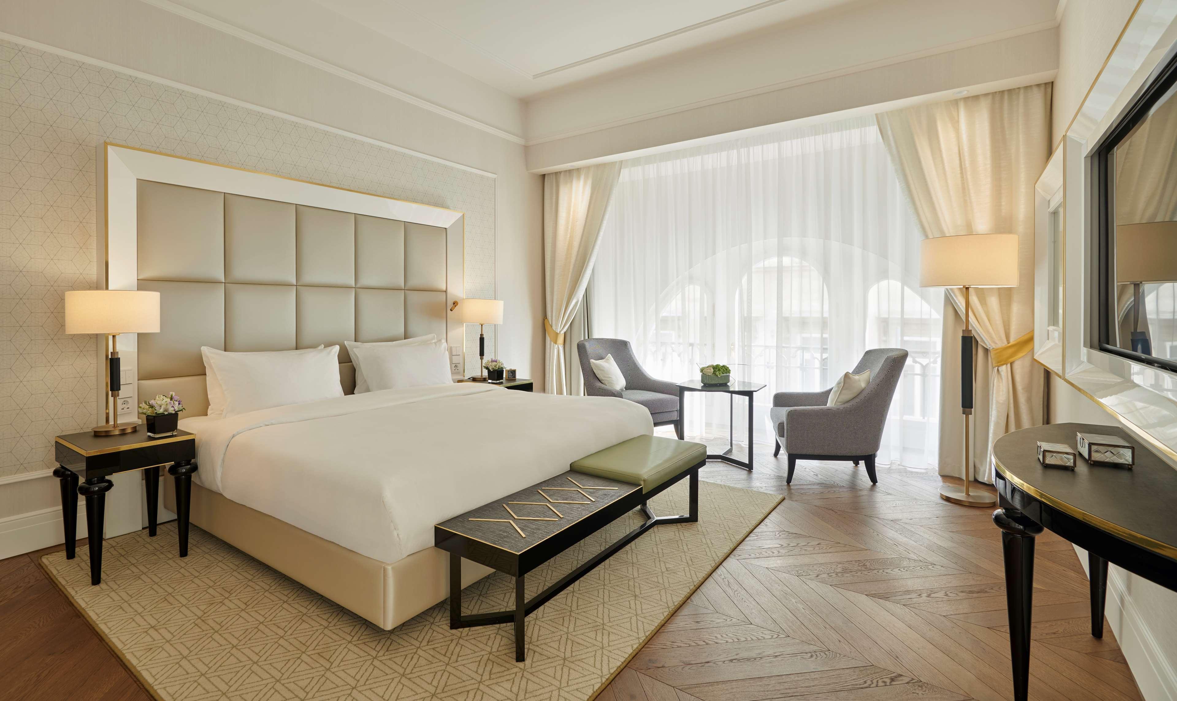 Parisi Udvar Hotel Budapest, Part Of Hyatt Екстериор снимка