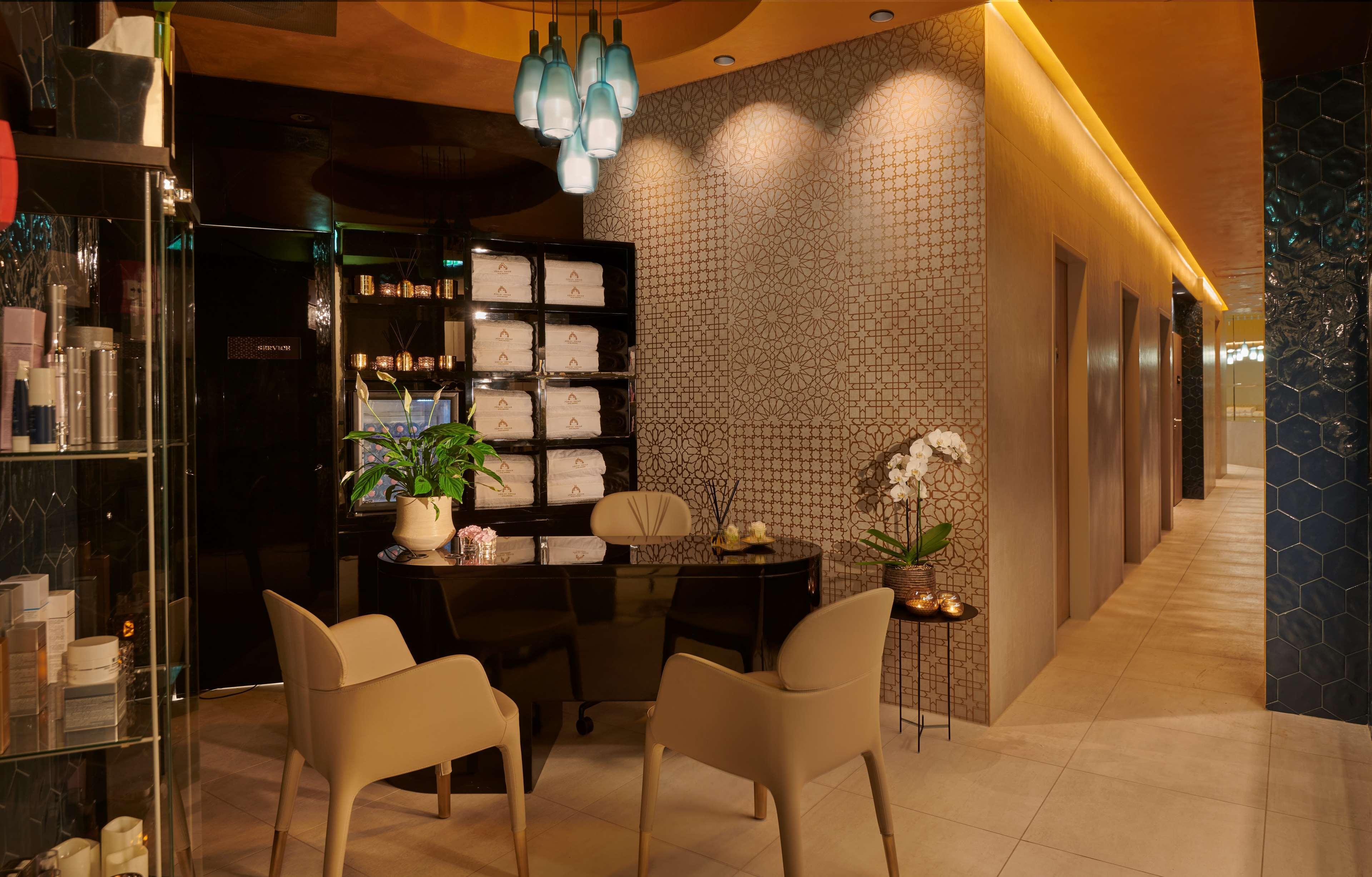 Parisi Udvar Hotel Budapest, Part Of Hyatt Екстериор снимка