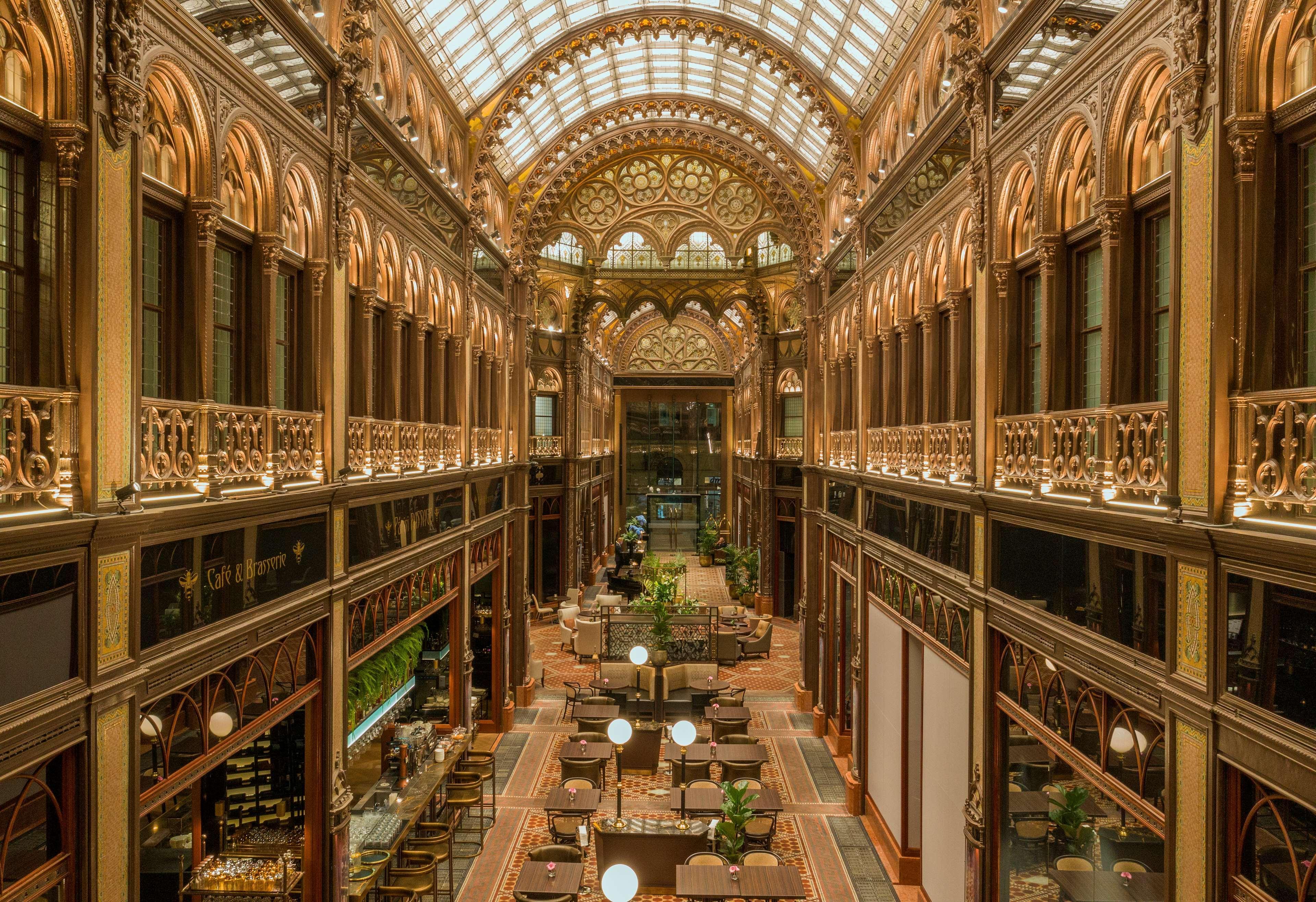 Parisi Udvar Hotel Budapest, Part Of Hyatt Екстериор снимка