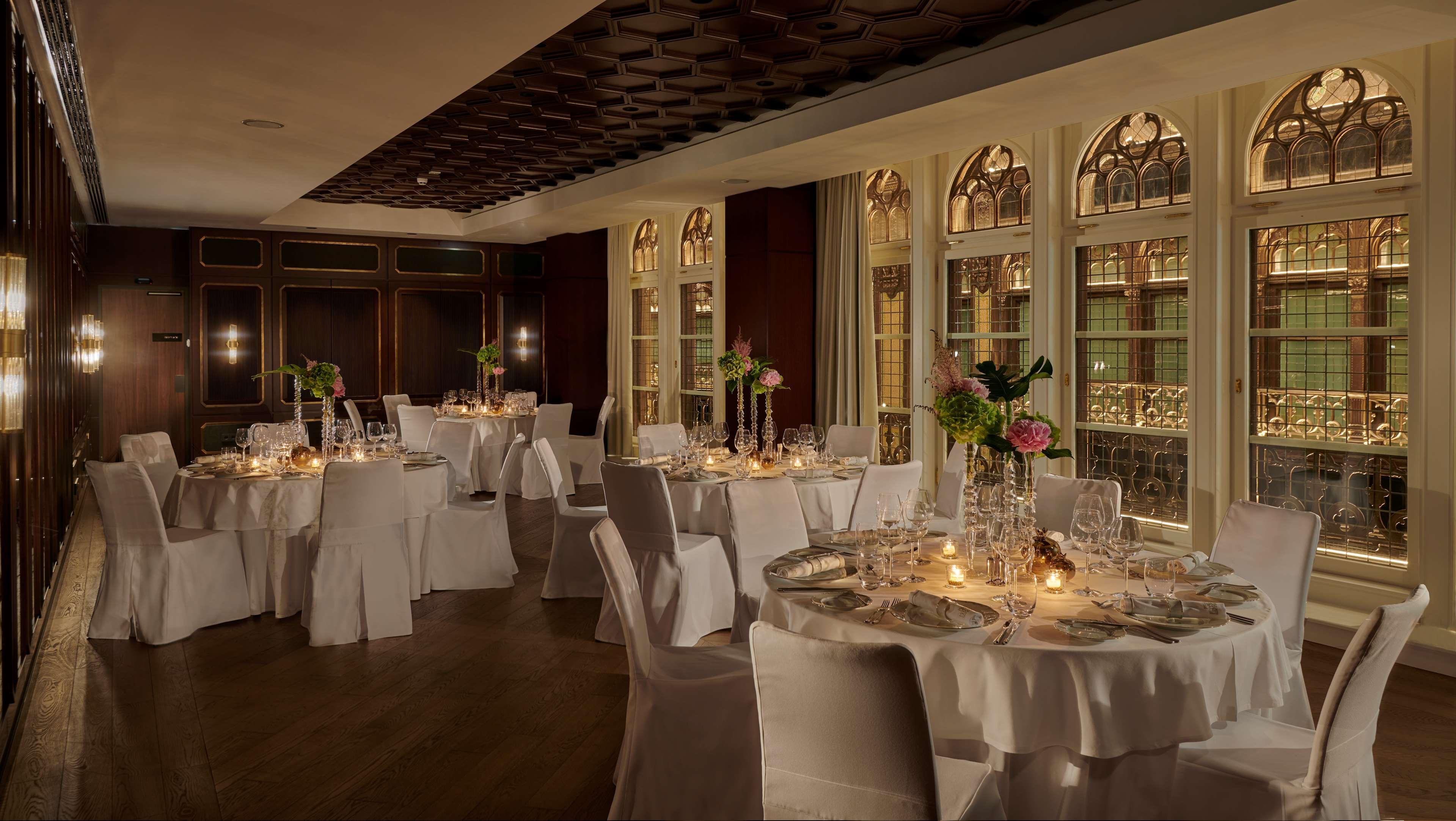 Parisi Udvar Hotel Budapest, Part Of Hyatt Екстериор снимка