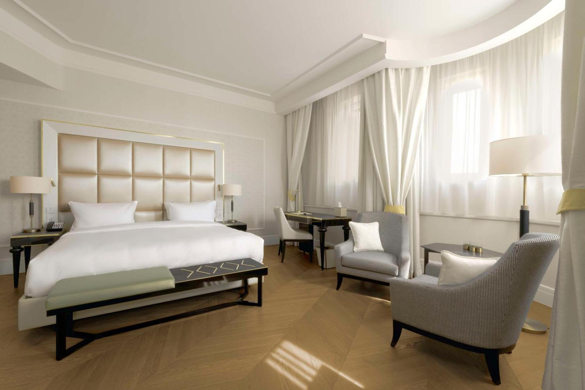Parisi Udvar Hotel Budapest, Part Of Hyatt Екстериор снимка