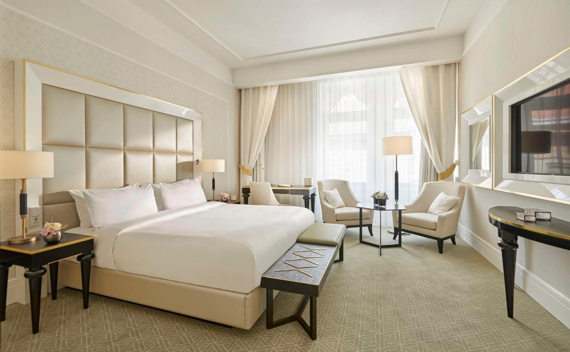 Parisi Udvar Hotel Budapest, Part Of Hyatt Екстериор снимка