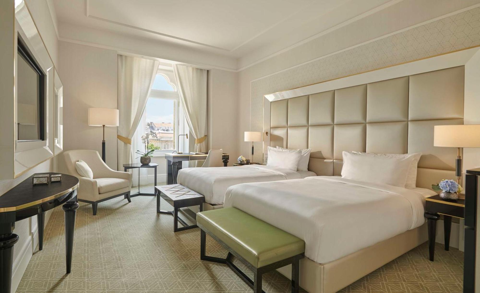 Parisi Udvar Hotel Budapest, Part Of Hyatt Екстериор снимка
